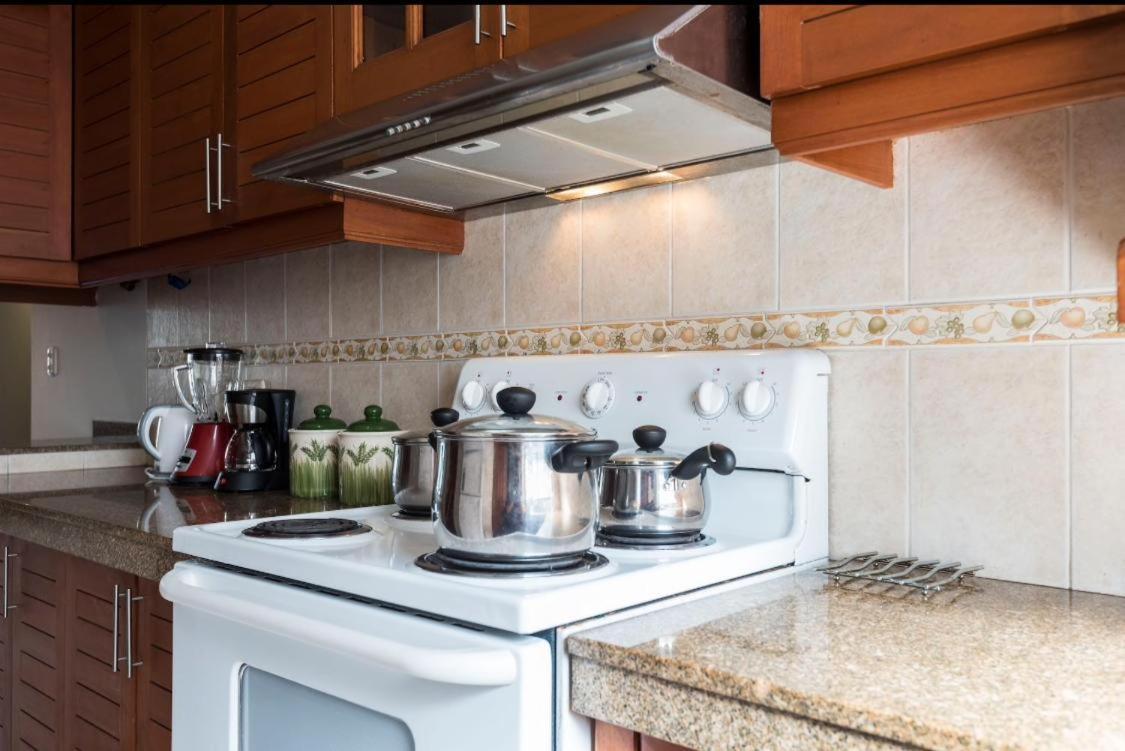 New Apartment In Miraflores! Larcomar Area! Lima Exterior foto